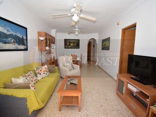 Alquiler de piso en Zona Puerto Deportivo - Photo 1