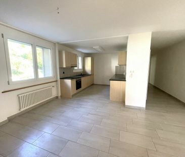 St-Imier, magnifique appartement de 3.5 pièces au 3ème avec ascenseur - Photo 2
