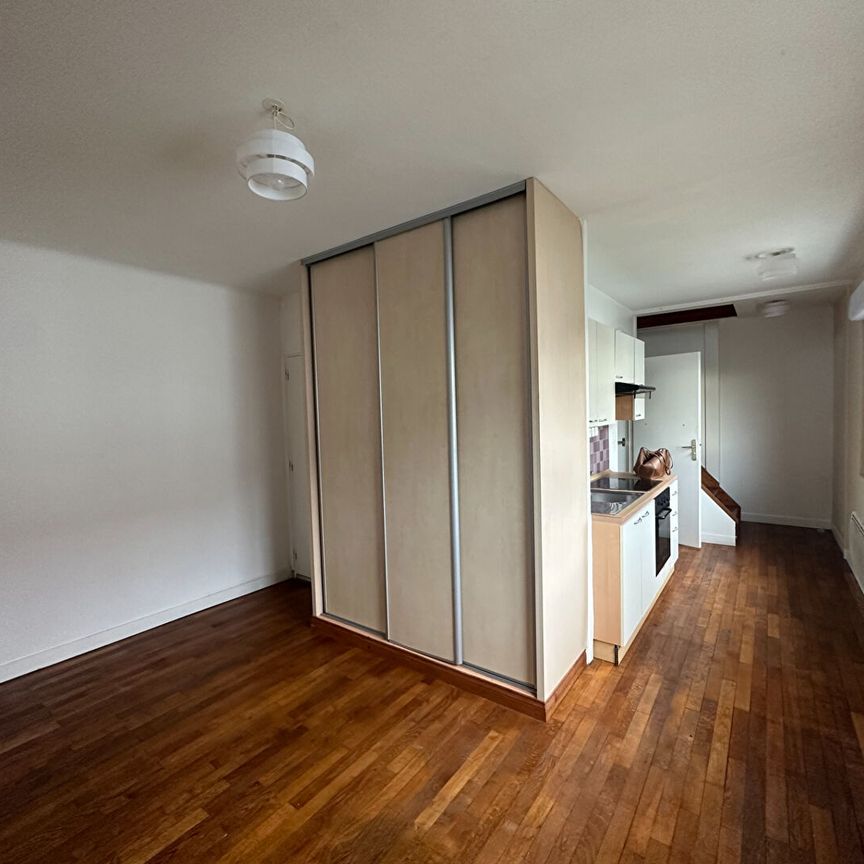 Location Appartement 2 pièces 31m² - Photo 1