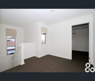 2/34 Mulga Street, Thomastown, Vic 3074 - Photo 3