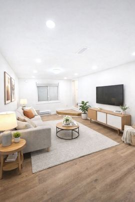 For Lease - 645 Townline Road Unit# 1, Clarington, Ontario - Photo 1