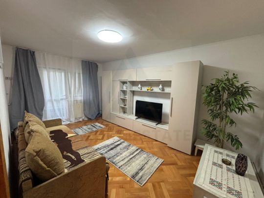 Închiriază Apartament 3 camere Sub Arini - Fotografie 1