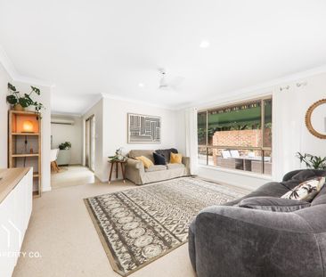 Comfortable Living in a Prime Location - Photo 6