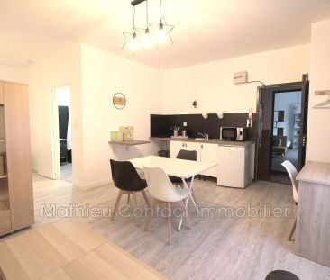Centre-ville, Location appartement 1 pièce 32 m² - Photo 3