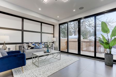 For Lease - upper 15 Holborne Avenue, Toronto, Ontario - Photo 2