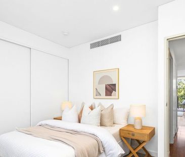 Timber floored 2bed on prime location - Photo 5