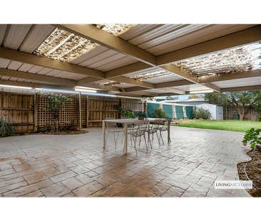 40 Chelmsford Way, Melton West, Vic 3337 - Photo 4