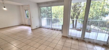Location appartement 3 pièces, 81.02m², Bourg-en-Bresse - Photo 2