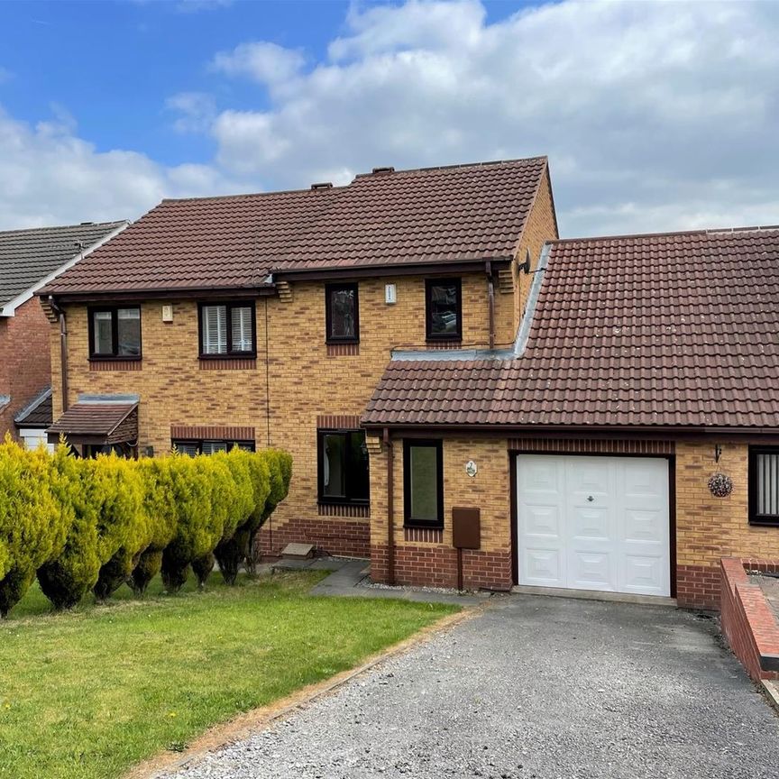 Ivy Spring Close, Wingerworth, Chesterfield - Photo 1