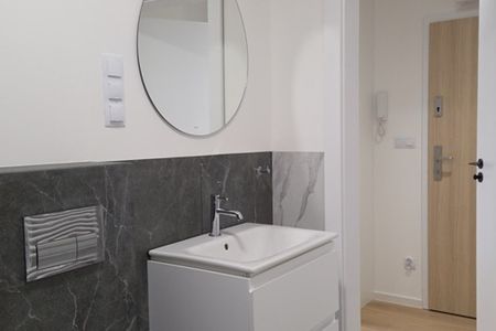 Kawalerka Poznań Garbary pierwszy najem - Zdjęcie 5