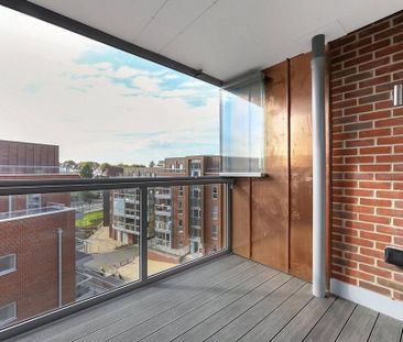 2 bedroom apartment to rent - Photo 4