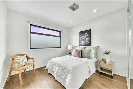 Lalor - Photo 3