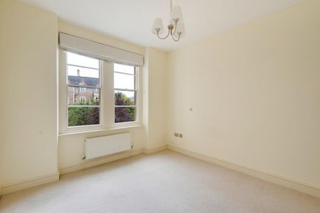 3 bedroom apartment to rent - Photo 5