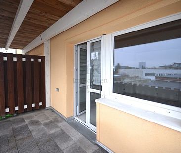 Schöne helle und gut aufgeteilte Wohnung mit Balkon! - Foto 2