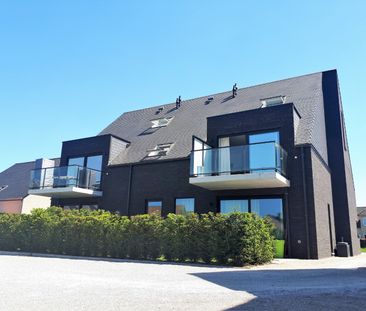 2 slaapkamerappartement met terras en 2 autostaanplaatsen - Photo 1