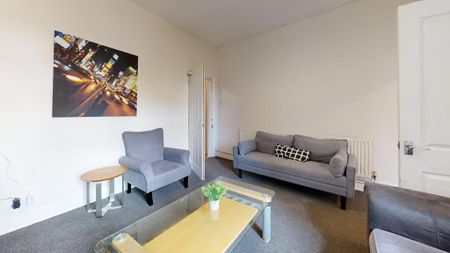 4 bedroom house to rent - Photo 2