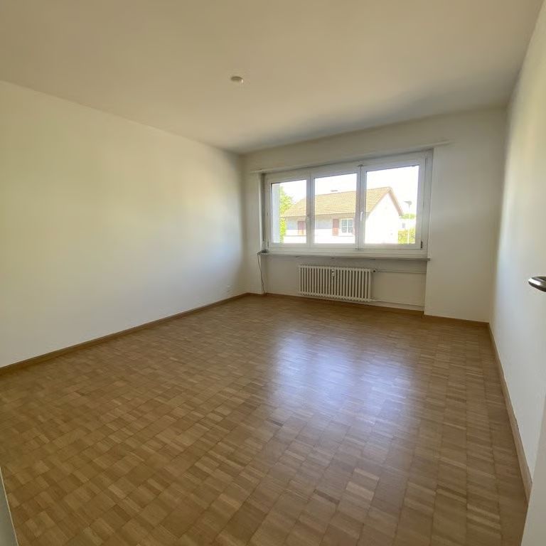 4.5 Zimmer, 90 m², 4. Stock - Photo 1