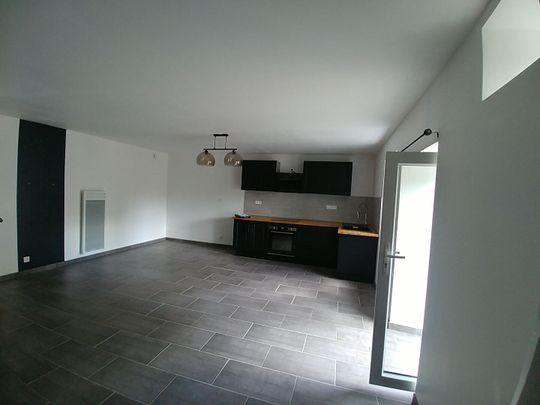 Location Maison 5 pièces 125m² - Photo 1