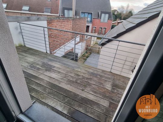 Duplex appartement met parkeerplaats - Photo 1