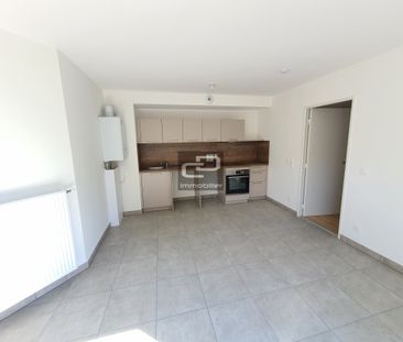 Location Appartement 2 pièces 34m² COUZON AU MONT D OR 69270 - Photo 4