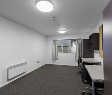 Welcome to Martin Square - Photo 3