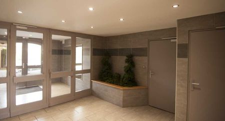 À louer Appartement T5 109.00 m - Photo 5