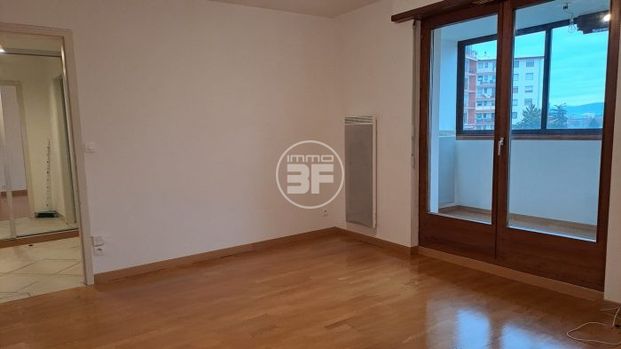 Location deux pièces saint-louis - Photo 1