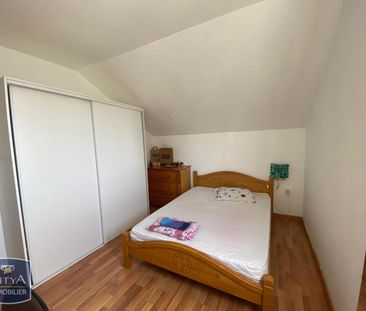 Location Appartement 5 pièces 100m² STE CLOTILDE 97490 - Photo 4