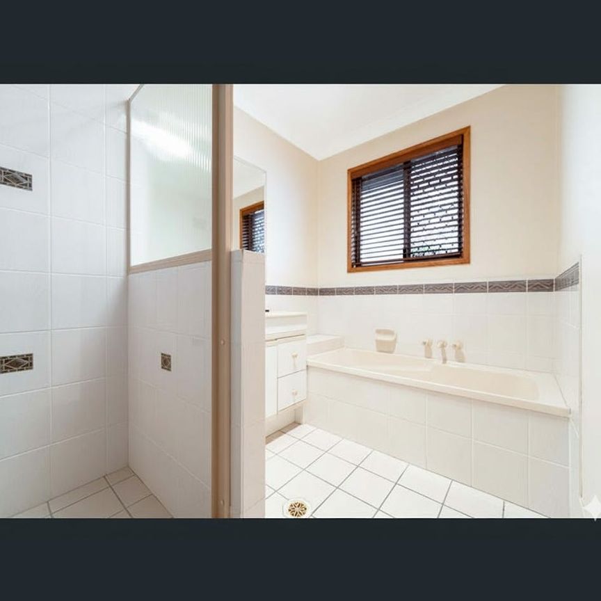 124 Paramount Circuit, McDowall, Qld 4053 - Photo 1