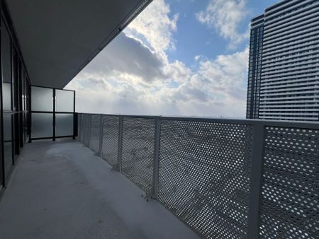 For Lease - 28 Interchange Way Unit# 2601, Vaughan, Ontario - Photo 5