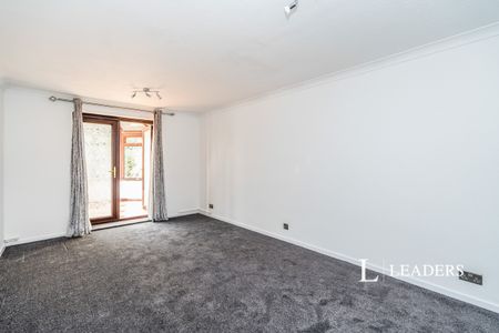 2 bedroom terraced to rent Laurel Close, Southampton SO19 - Photo 3
