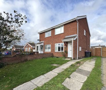 Truro Close, Grantham - Photo 1