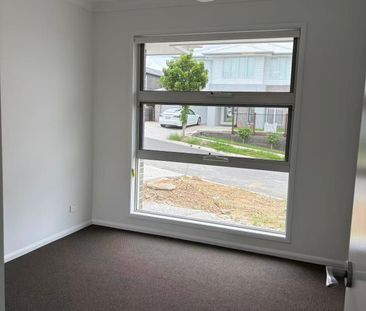 2 Aquilla Rise, South Ripley - Photo 4