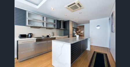 33/22 St Georges Terrace, Perth, WA 6000 - Photo 3