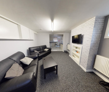 5 Flat 1 Headingley Avenue, Leeds, LS6 3EP - Photo 1 | Rentumo