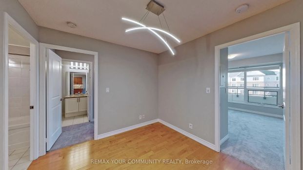 18 Harding Boulevard #323 - Photo 1