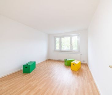 Willkommen Zuhause! Bezugsfertige 3-Raumwohnung mit Tageslichtbad - Photo 1