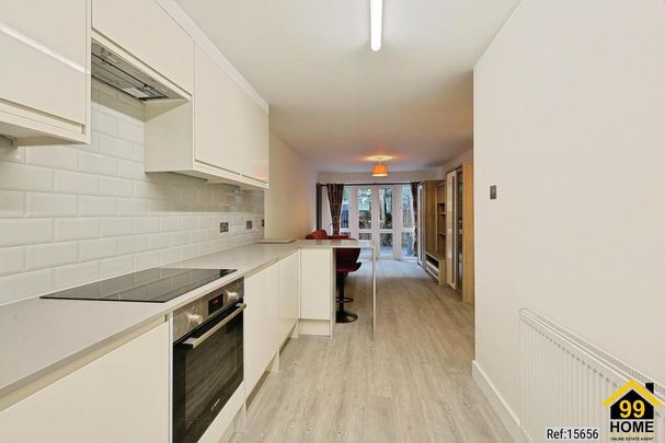 1 bedroom flat to rent - Photo 1