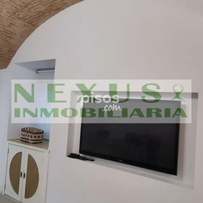 Apartamento en alquiler en Casco Antiguo - Photo 1