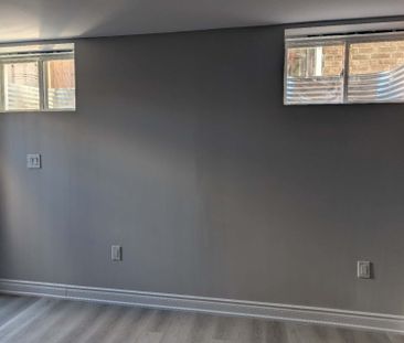 For Lease - 100 Kirvan Drive, Guelph, Ontario - Photo 4