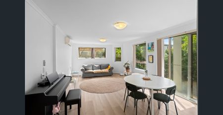 Spacious & Convenient Townhouse in the Heart of Beenleigh - Photo 5