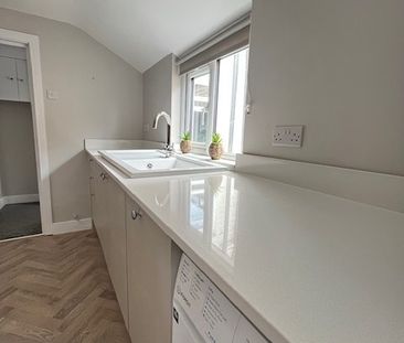 1 Bed Flat, Bedford Road, RG1 - Photo 3