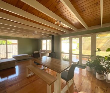 Large 4 Bedroom with man cave - Photo 5