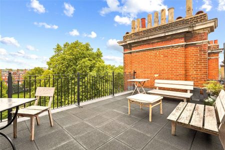 Cadogan Square, London, SW1X flat - penthouse to rent - Photo 3
