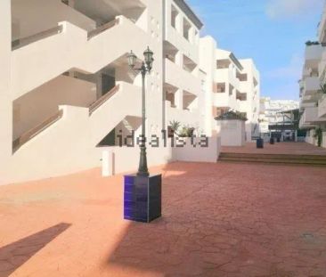 Alquiler de piso en Calle Atlantida, 20 - Photo 2