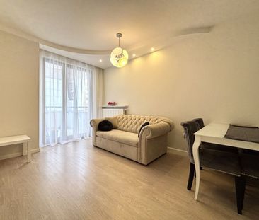 Wysoki Standard / Dwie Sypialnie / Parking 50 m² - Photo 1