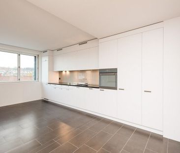 Light and modern attic apartment to feel good - Foto 1