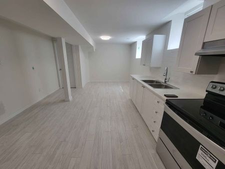 For Lease - 40 Nicholson Drive Unit# Lower, Barrie, Ontario - Photo 3