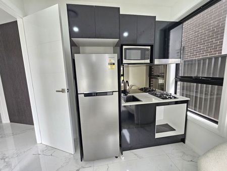 Home For Rent - Photo 4