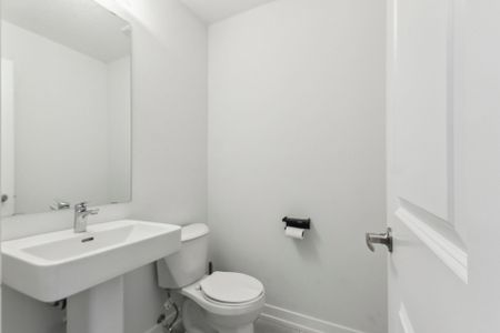 For Lease - 65 Akil Thomas Gardens, Toronto, Ontario - Photo 2